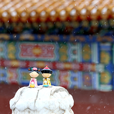 故宫初雪赏析